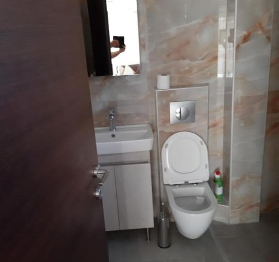 299168928